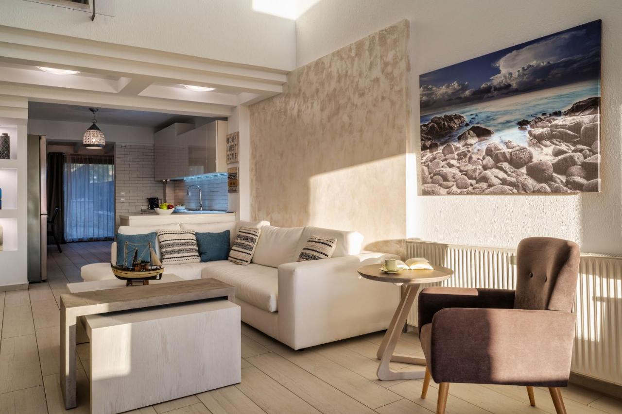 Palmrise Luxury Villas By Travel Pro Services - Nea Skioni Halkidiki エクステリア 写真