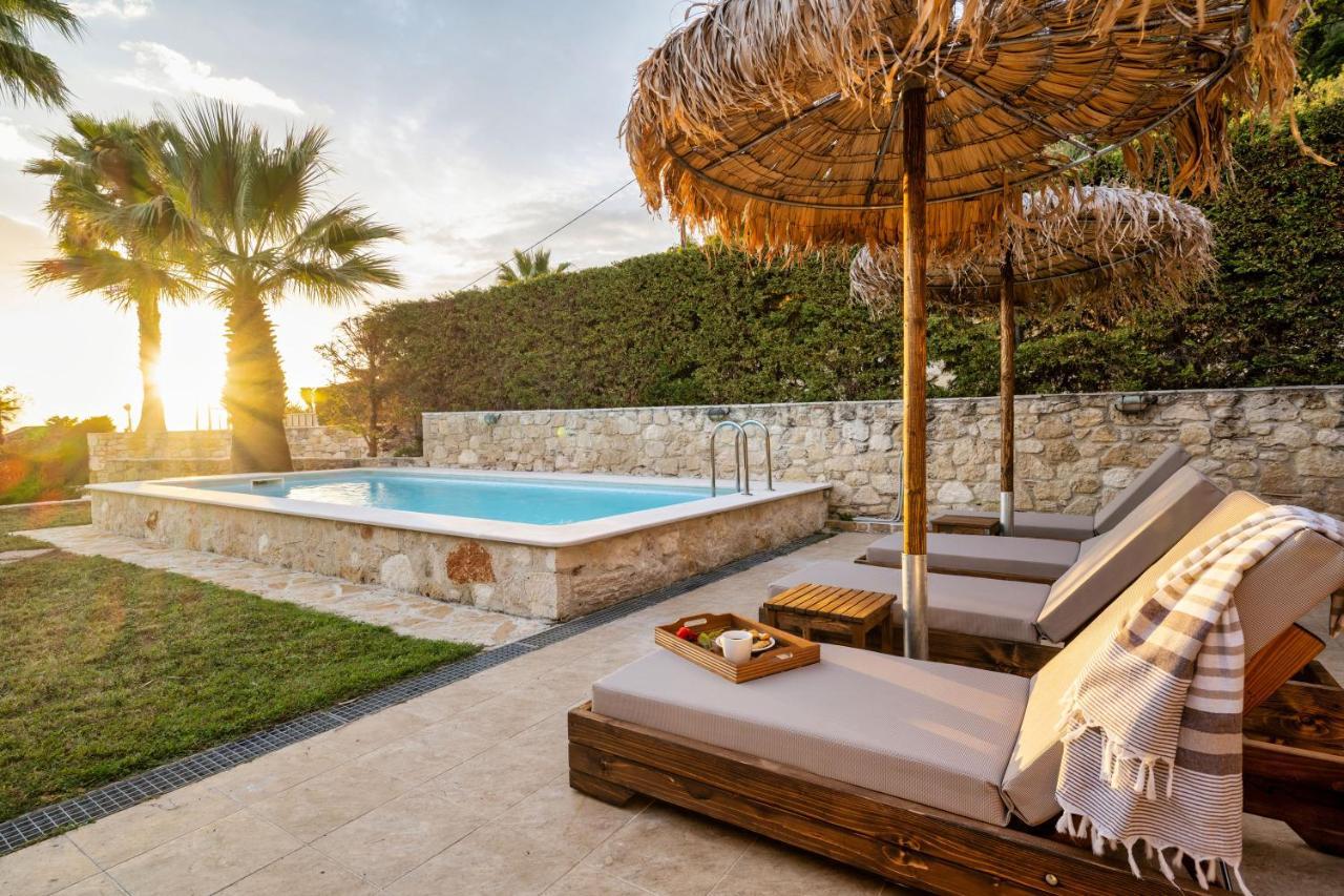Palmrise Luxury Villas By Travel Pro Services - Nea Skioni Halkidiki エクステリア 写真