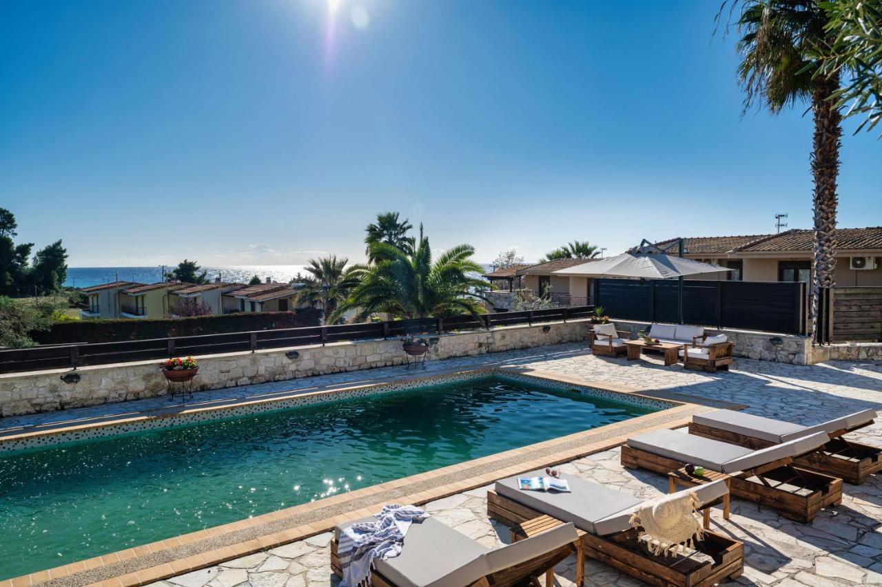 Palmrise Luxury Villas By Travel Pro Services - Nea Skioni Halkidiki エクステリア 写真