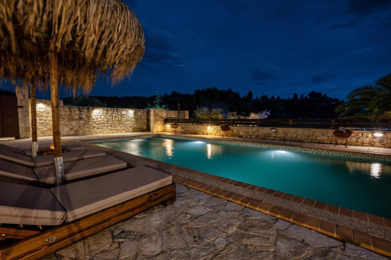 Palmrise Luxury Villas By Travel Pro Services - Nea Skioni Halkidiki エクステリア 写真