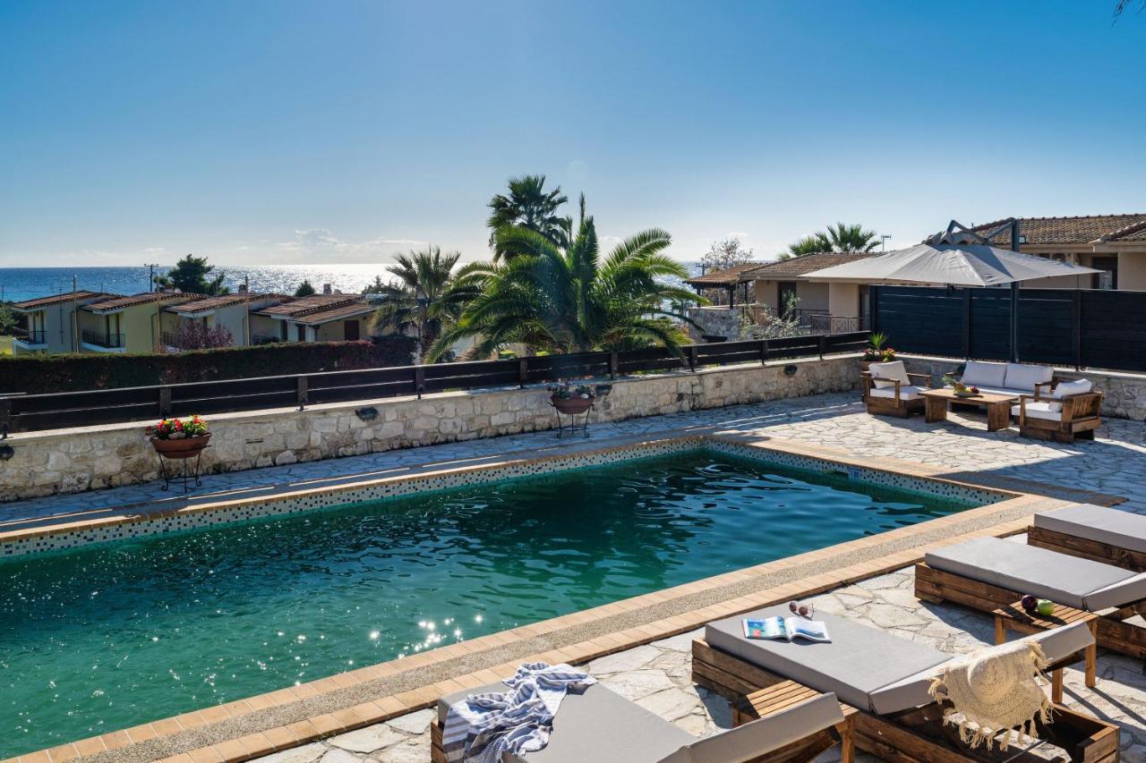 Palmrise Luxury Villas By Travel Pro Services - Nea Skioni Halkidiki エクステリア 写真