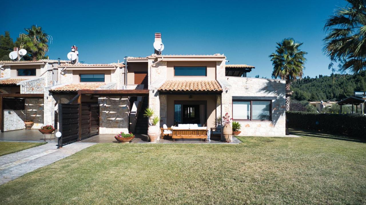 Palmrise Luxury Villas By Travel Pro Services - Nea Skioni Halkidiki エクステリア 写真