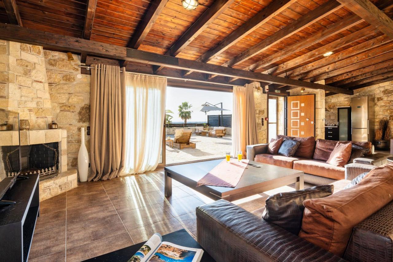 Palmrise Luxury Villas By Travel Pro Services - Nea Skioni Halkidiki エクステリア 写真